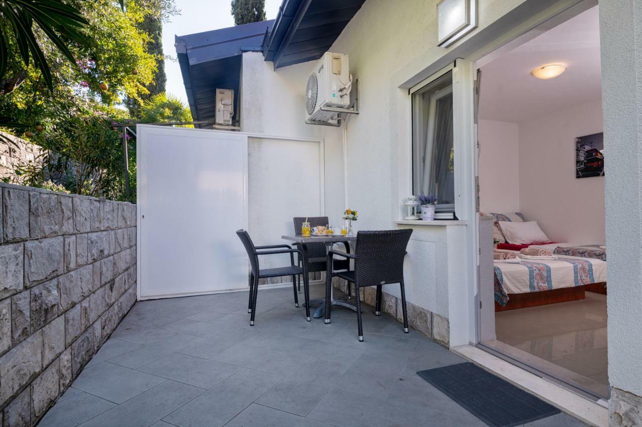 נאום Apartments Darden מראה חיצוני תמונה