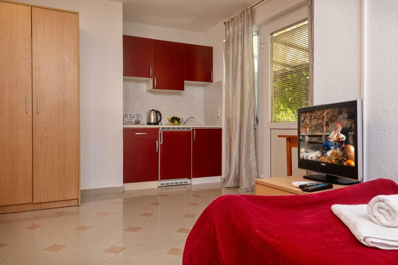 נאום Apartments Darden מראה חיצוני תמונה